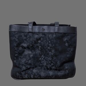 Lululemon Travel Tote
